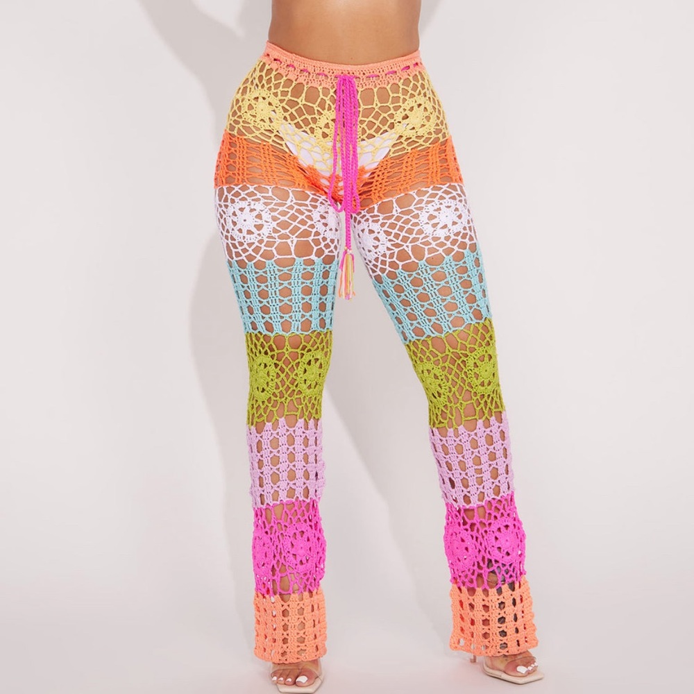 I Need The Beach & Sunshine Crotchet Sunsuit Pants